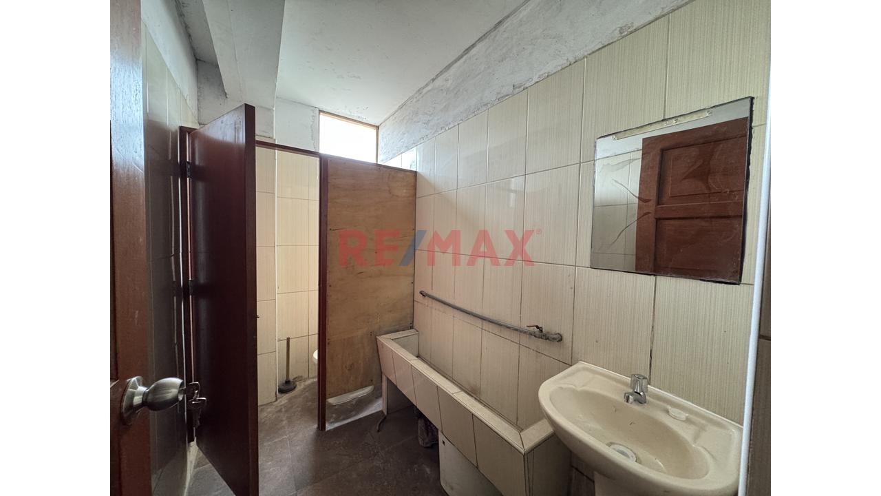 Se Alquila Local Comercial Frente Al Real Plaza De Pro Los Olivos — foto 6