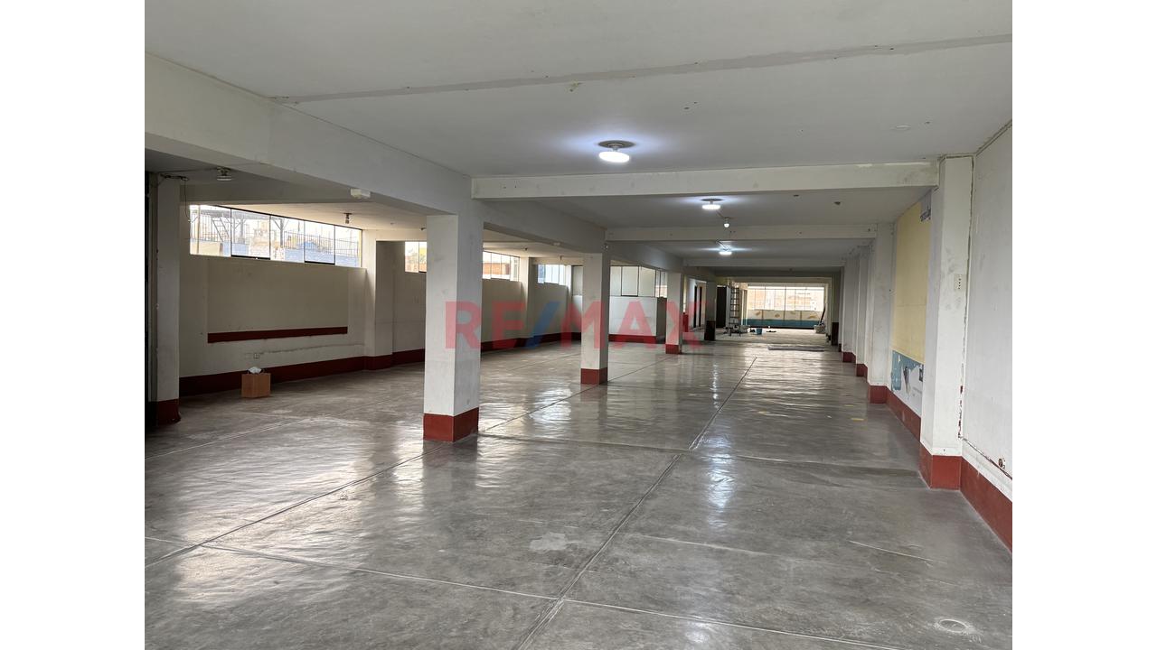 Se Alquila Local Comercial Frente Al Real Plaza De Pro Los Olivos — foto 10