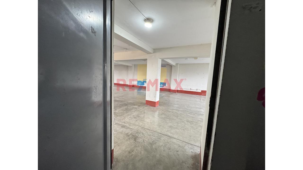 Se Alquila Local Comercial Frente Al Real Plaza De Pro Los Olivos — foto 4
