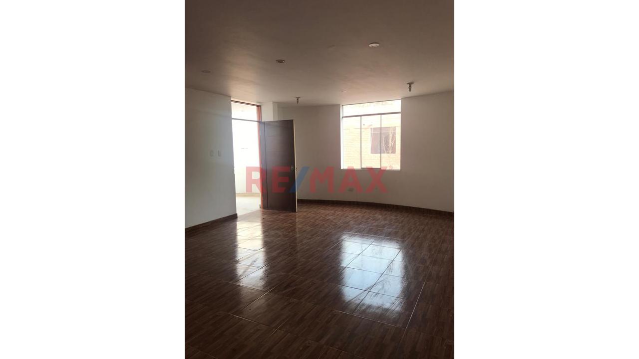 Comodo Departamento - 4