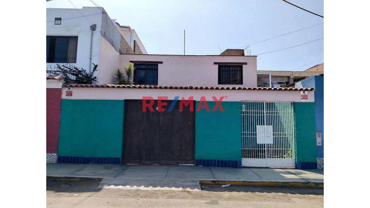 Casa En Venta En Chorrillos - 1