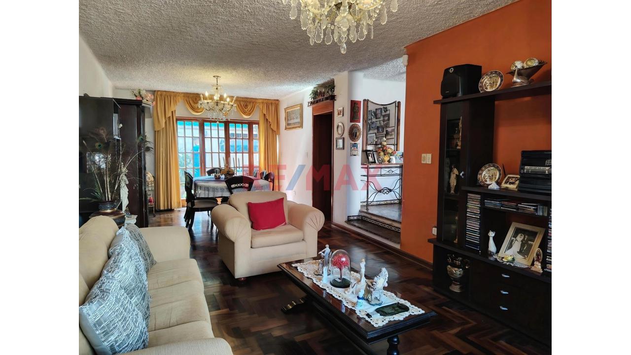 Casa En Venta En Chorrillos - 5