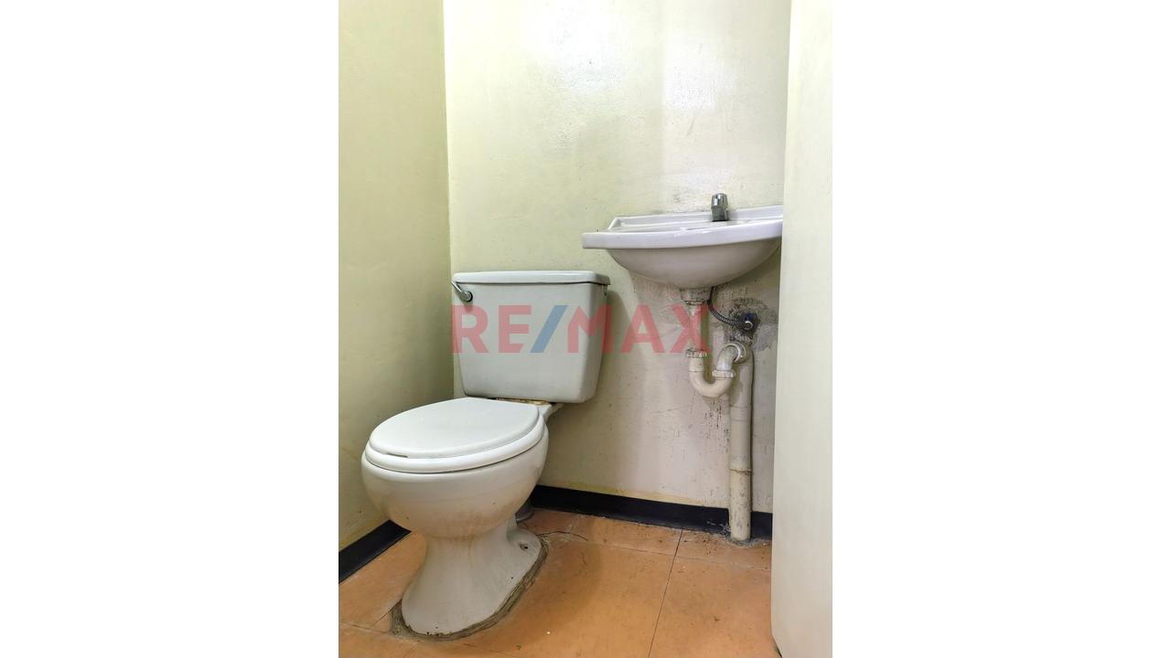 Local En Alquiler En Av. Habich | Ideal Para Consultorio, Oficina O Emprendimiento — foto 13