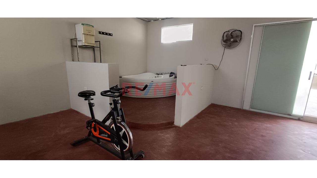 Vendo Hermosa Casa En Santa María Del Pinar - Cerca A Upao 📍 - 21
