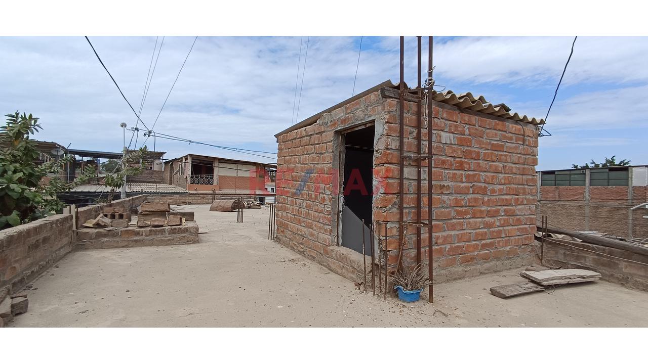 Vendo Casa De 02 Pisos En Buenos Aires - Sullana📍 - 10