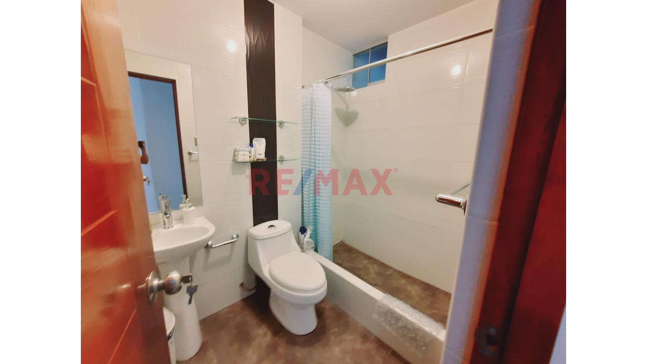 Vendo Departamento Aamplio Con Balcon En Piso 3 - San Antonio De Carabayllo Incluye 1 Estacionamiento Y 1 Terraza Con Parrilla. - 4