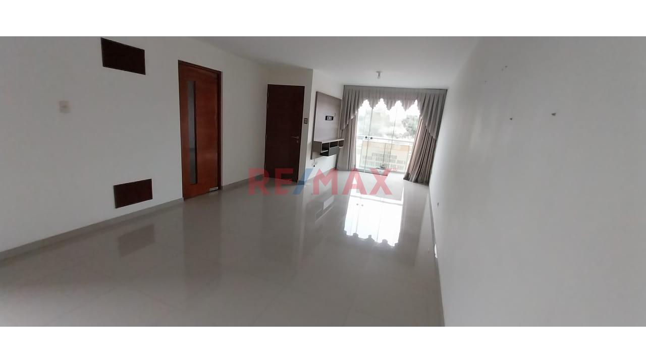 Vendo Departamento Aamplio Con Balcon En Piso 3 - San Antonio De Carabayllo Incluye 1 Estacionamiento Y 1 Terraza Con Parrilla. - 9