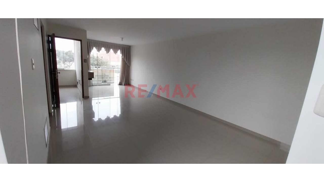 Vendo Departamento Aamplio Con Balcon En Piso 3 - San Antonio De Carabayllo Incluye 1 Estacionamiento Y 1 Terraza Con Parrilla. - 14