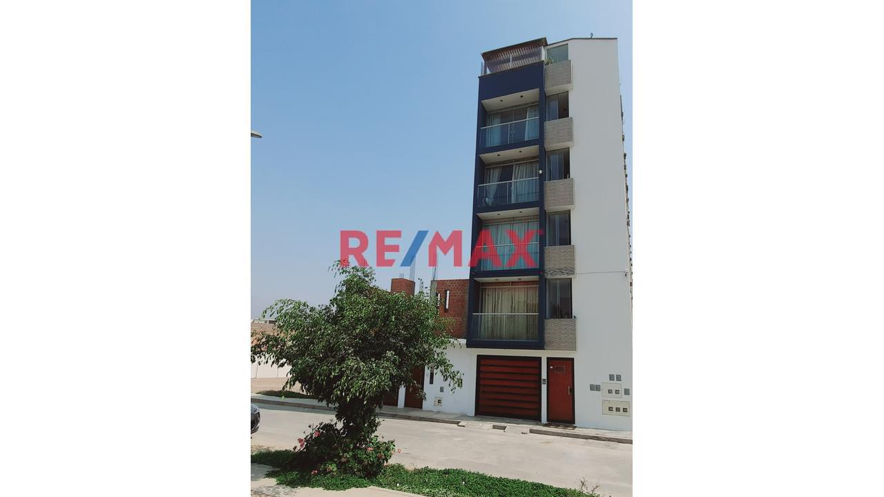 Vendo Departamento Aamplio Con Balcon En Piso 3 - San Antonio De Carabayllo Incluye 1 Estacionamiento Y 1 Terraza Con Parrilla. - 1