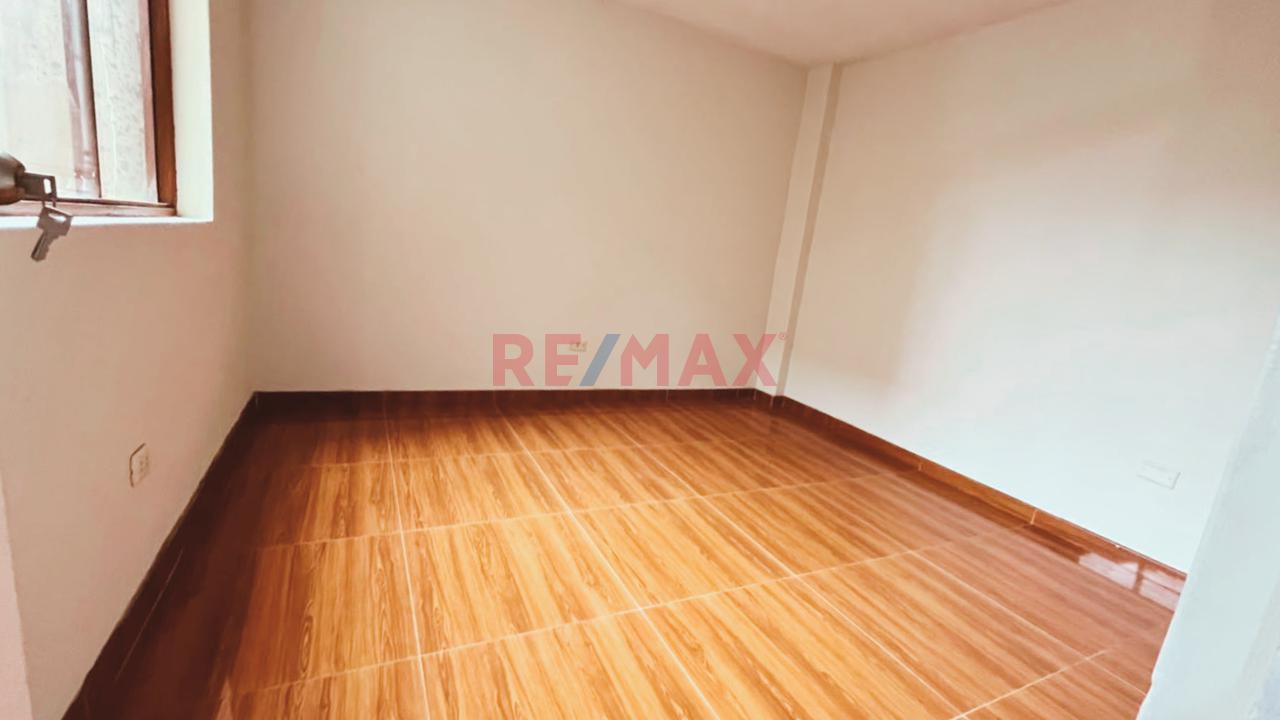 ✨ Departamento Remodelado De 3 Dormitorios En Excelente Zona De Los Olivos + Area Comun En Azotea — foto 3