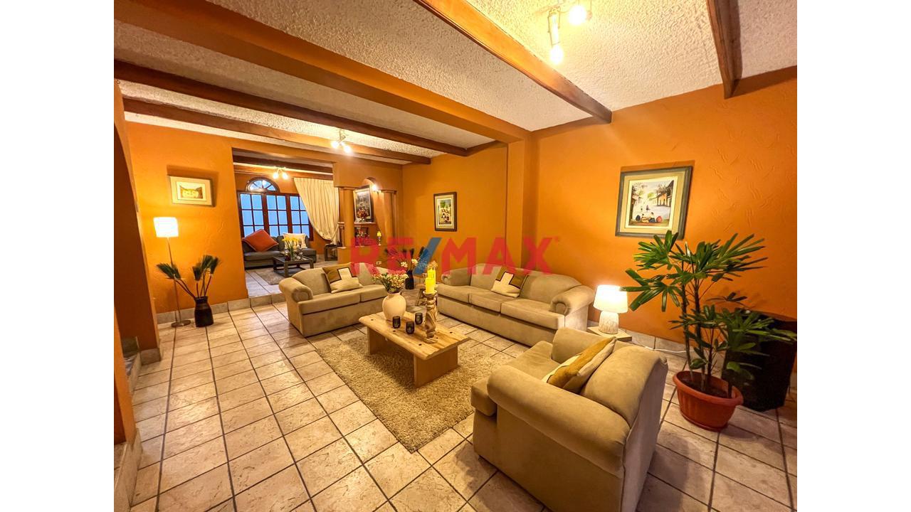 Venta De Casa En El Sol De La Molina