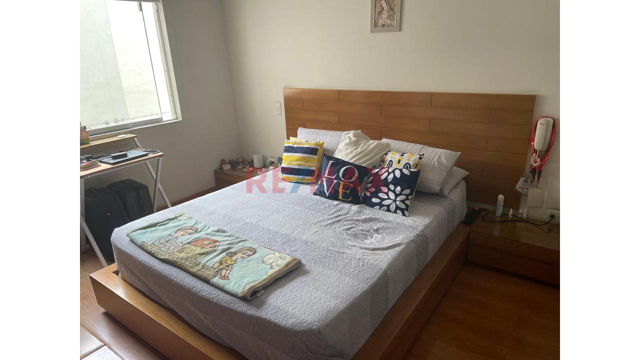 Vendo Amplio Departamento En 2Do.Piso, Ubicado En Urb. Residencial Valle Hermoso - Surco – Alt. Cdra 1 Av. Benavides — foto 11