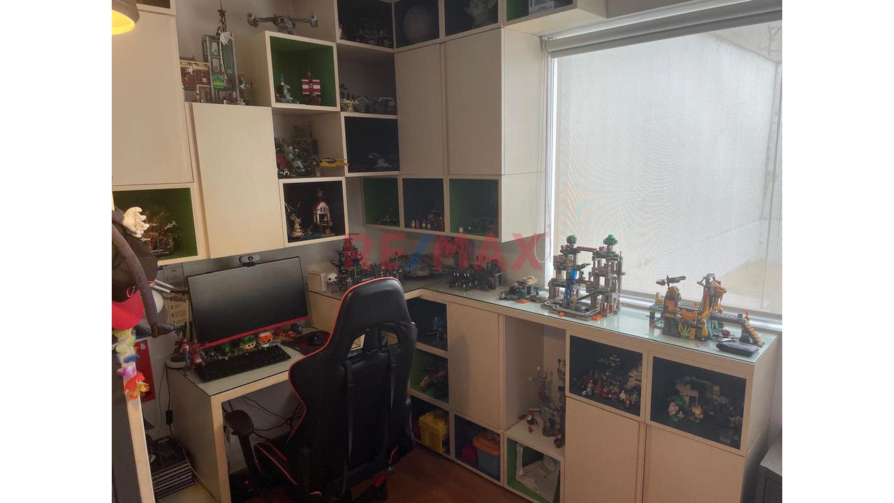 Vendo Amplio Departamento En 2Do.Piso, Ubicado En Urb. Residencial Valle Hermoso - Surco – Alt. Cdra 1 Av. Benavides — foto 9