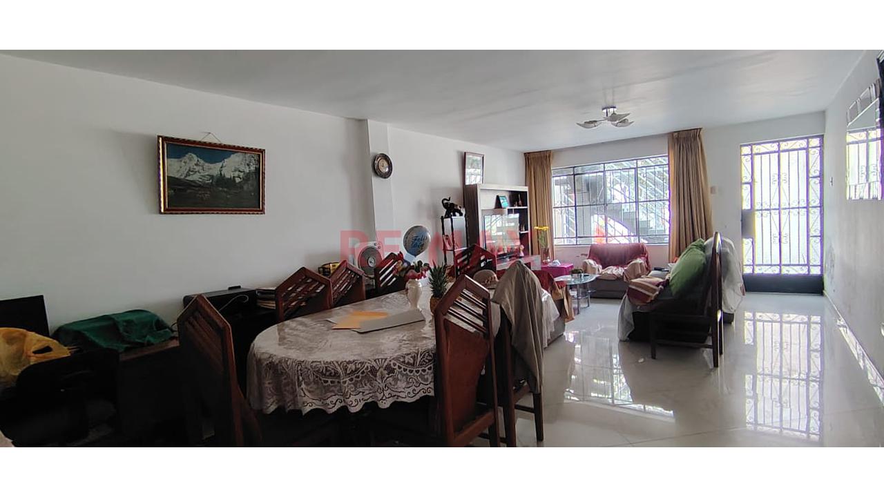 Vendo Amplia Casa En Esquina En Urb. San Diego Vipol – San Martín De Porres 📐🏡 — foto 2