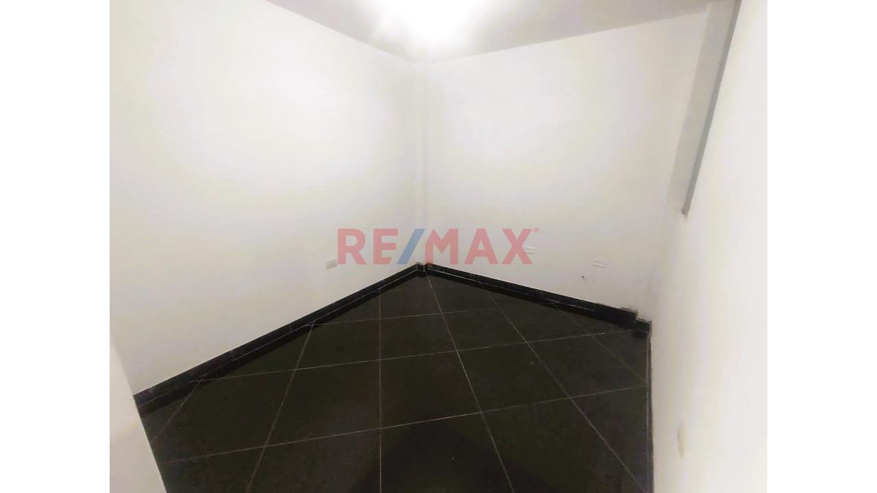 Departamento En Alquiler En Chorrillos: 83 M2 A Pasos De La Av. El Sol — foto 10