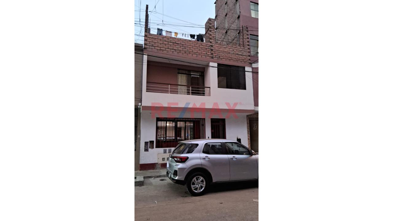 Departamento En Venta – Callao | Excelente Ubicación 3 D - 2 B