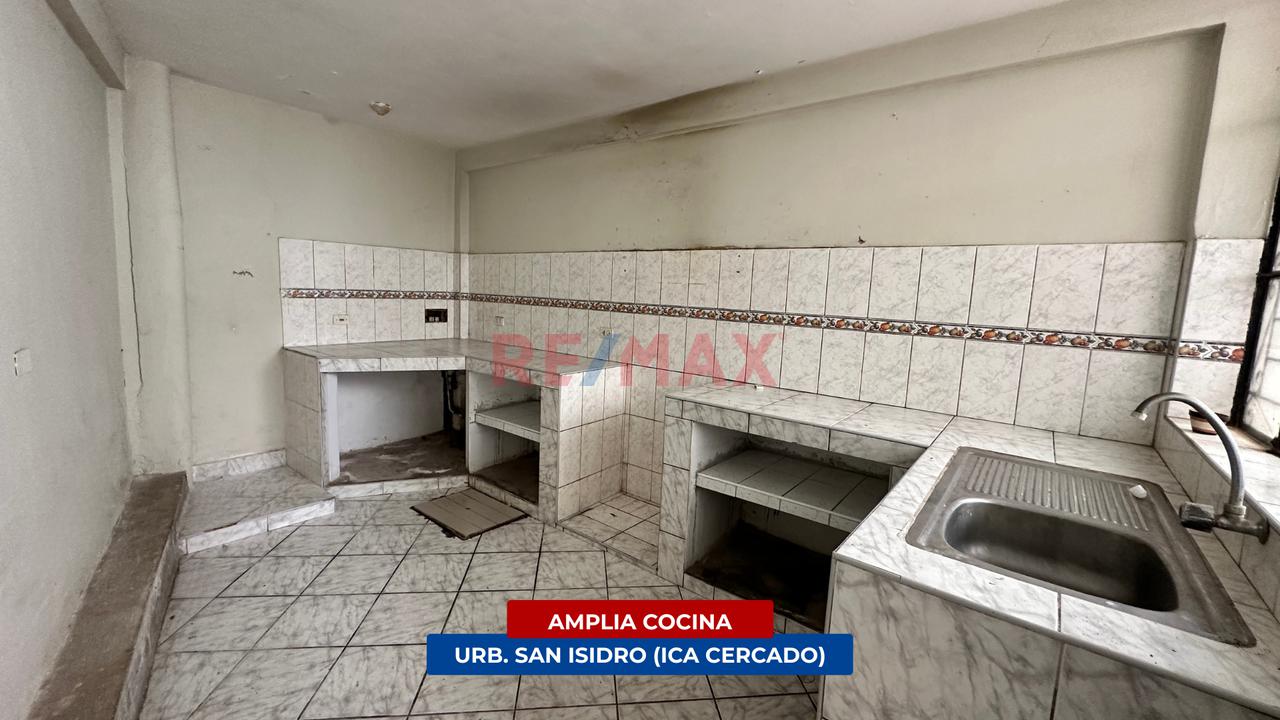 Propiedad Céntrica En Remate - Urb. San Isidro (Ica) - 6