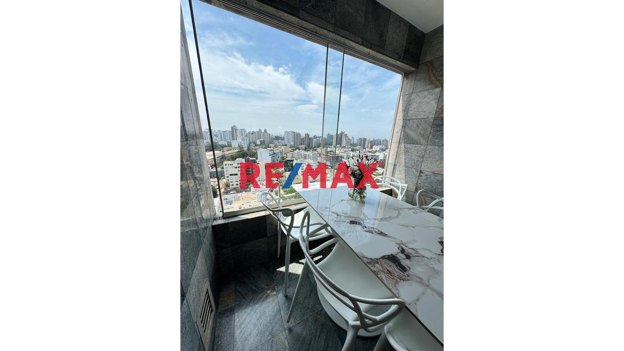 Penthouse: Exclusivo Departamento De 105 M2 Vista Espectacular + Cochera