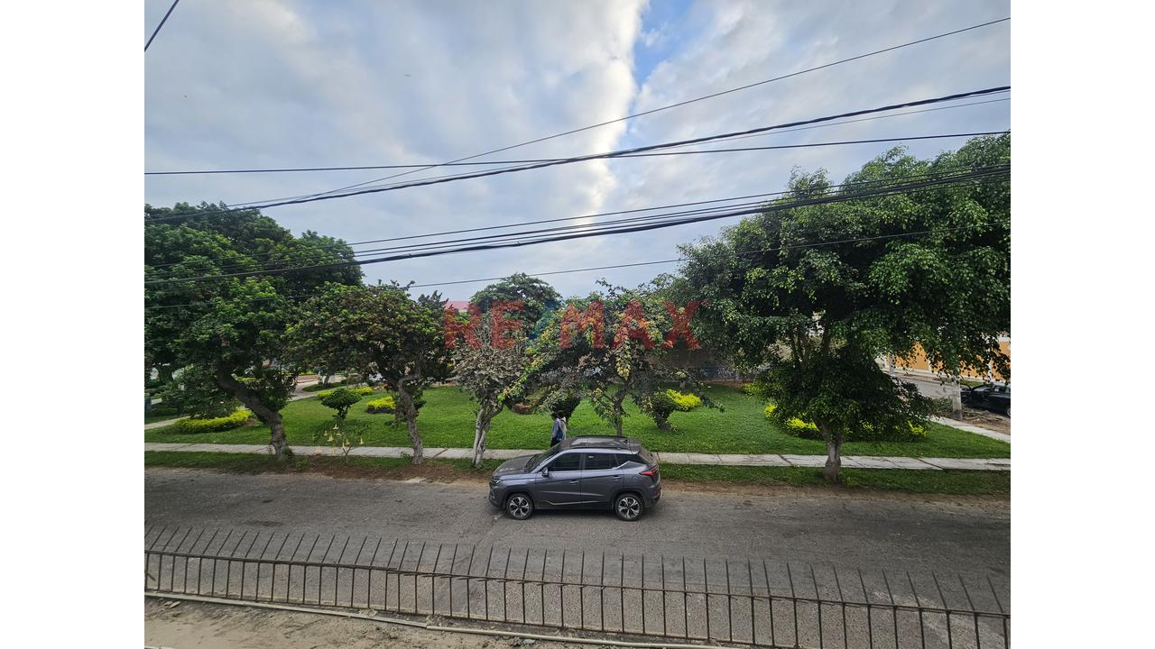 Vive Frente A Parque En Víctor Larco | A 3 Cuadras Del Parque De Las Aguas - 13