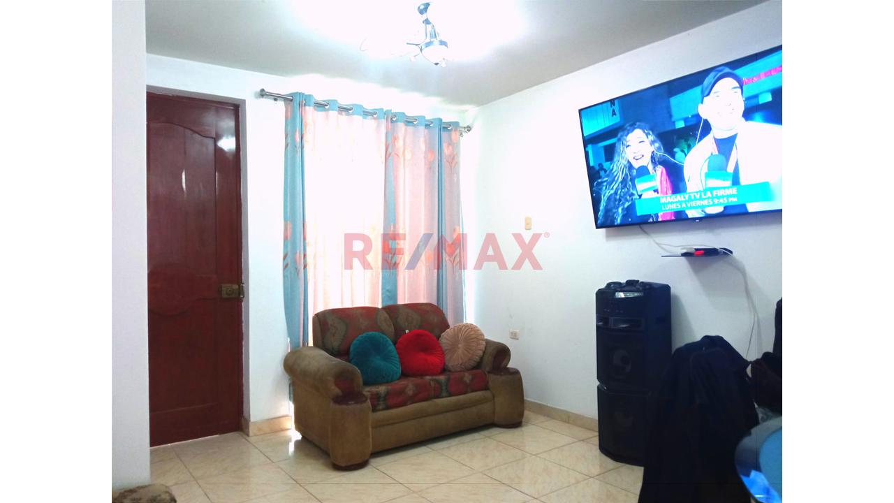 Se Vende Casa En El Distrito De Santa Rosa - 4