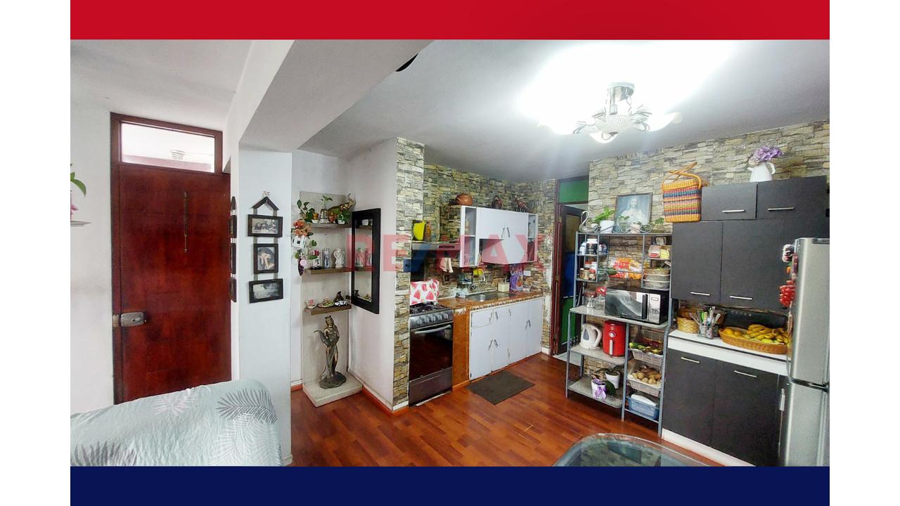 En Venta Duplex De 106 M2 - 3Er Y 4To Nivel - 4 Hab. - Ate - 4
