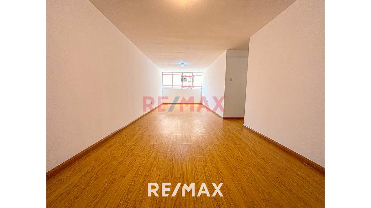 ¡Vive Cómodo En Condominio Vista Sol! Amplio Dpto. De 76 M2 En Alquiler Cerca A Todo! — foto 5