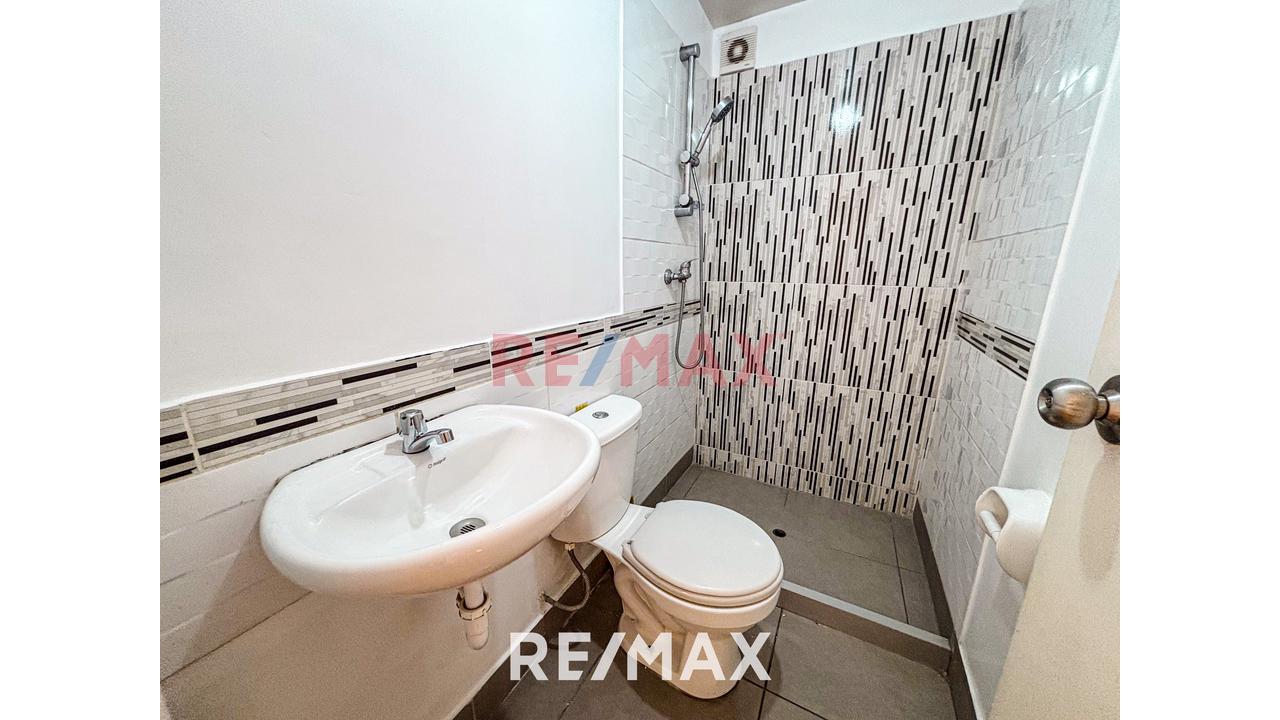 ¡Vive Cómodo En Condominio Vista Sol! Amplio Dpto. De 76 M2 En Alquiler Cerca A Todo! — foto 9