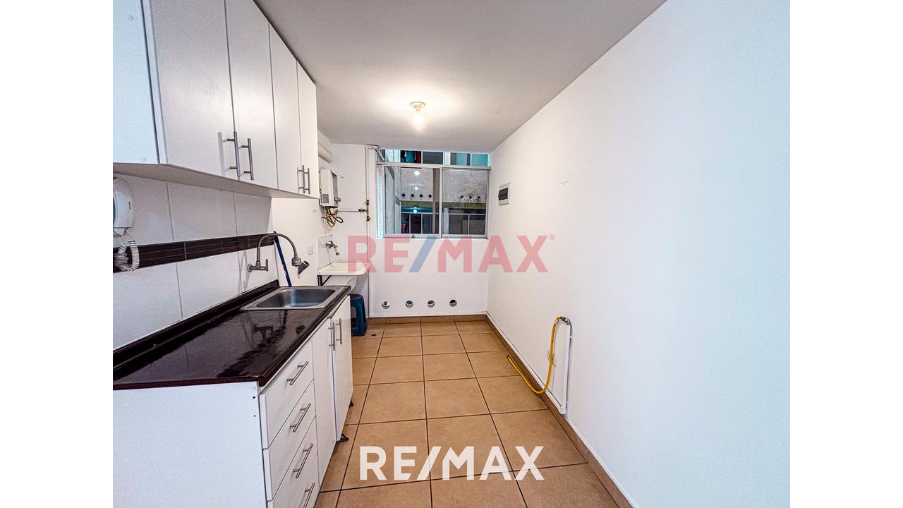 ¡Vive Cómodo En Condominio Vista Sol! Amplio Dpto. De 76 M2 En Alquiler Cerca A Todo! — foto 4