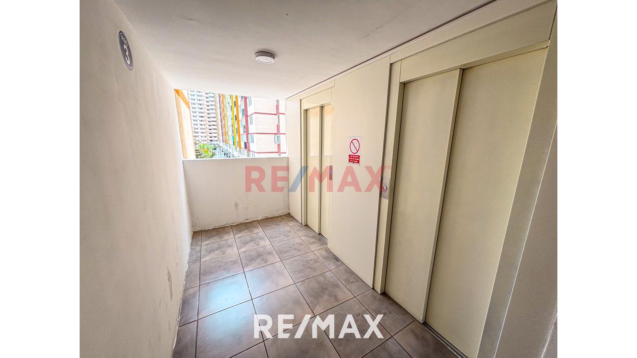 ¡Vive Cómodo En Condominio Vista Sol! Amplio Dpto. De 76 M2 En Alquiler Cerca A Todo! — foto 6