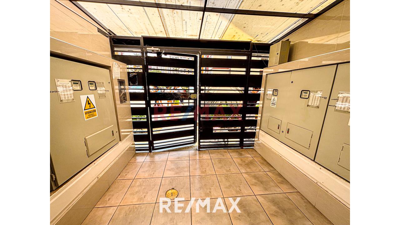 ¡Vive Cómodo En Condominio Vista Sol! Amplio Dpto. De 76 M2 En Alquiler Cerca A Todo! — foto 14