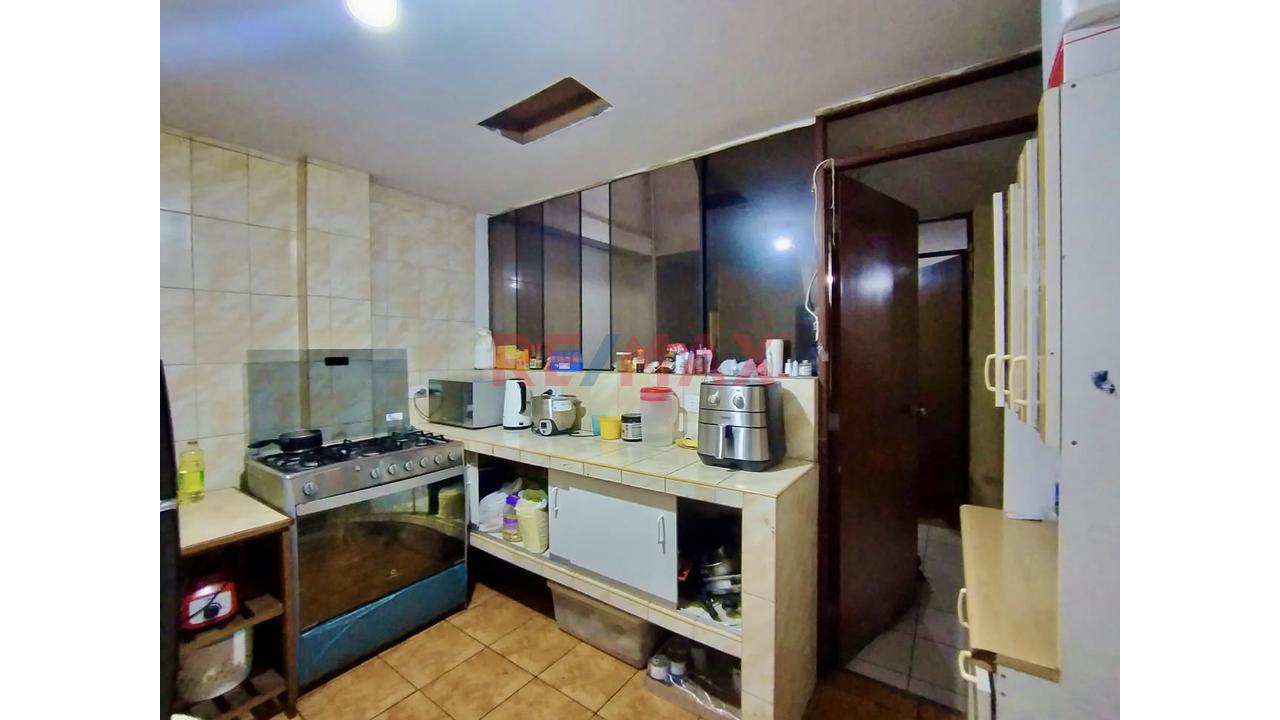 Venta De Departamento De 98M2 / Sicuani - Ate — foto 6