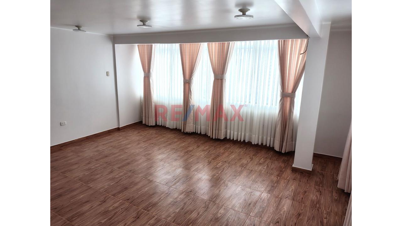 Alquiler Departamento De Estreno En Los Olivos – 80 M²