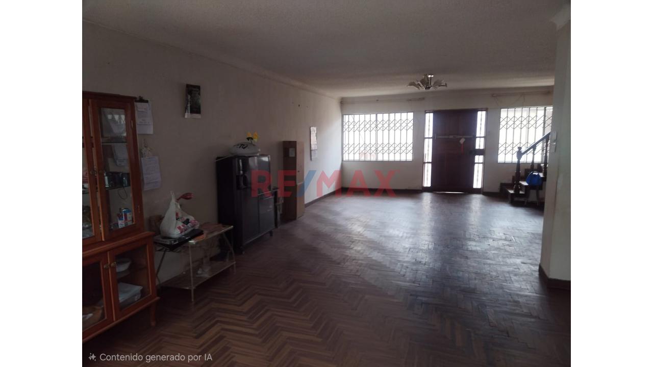 🏡 ¡Oportunidad Única En La Perla! Casa De 300 M2 Con Jardín Soñado Y Espacio Real Para Tu Familia! - 9