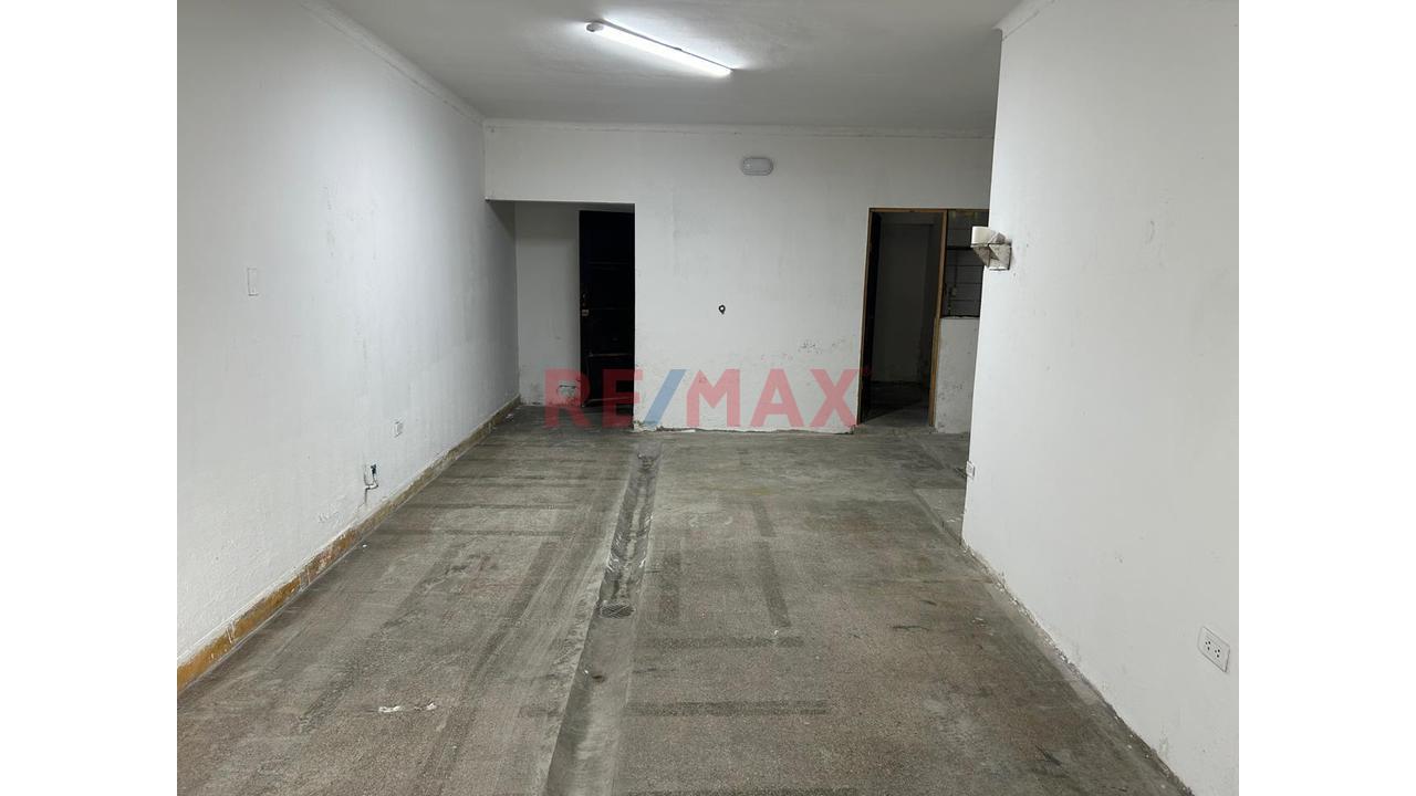Venta De Local Comercial En La Av. Miguel Grau, Callao - 6
