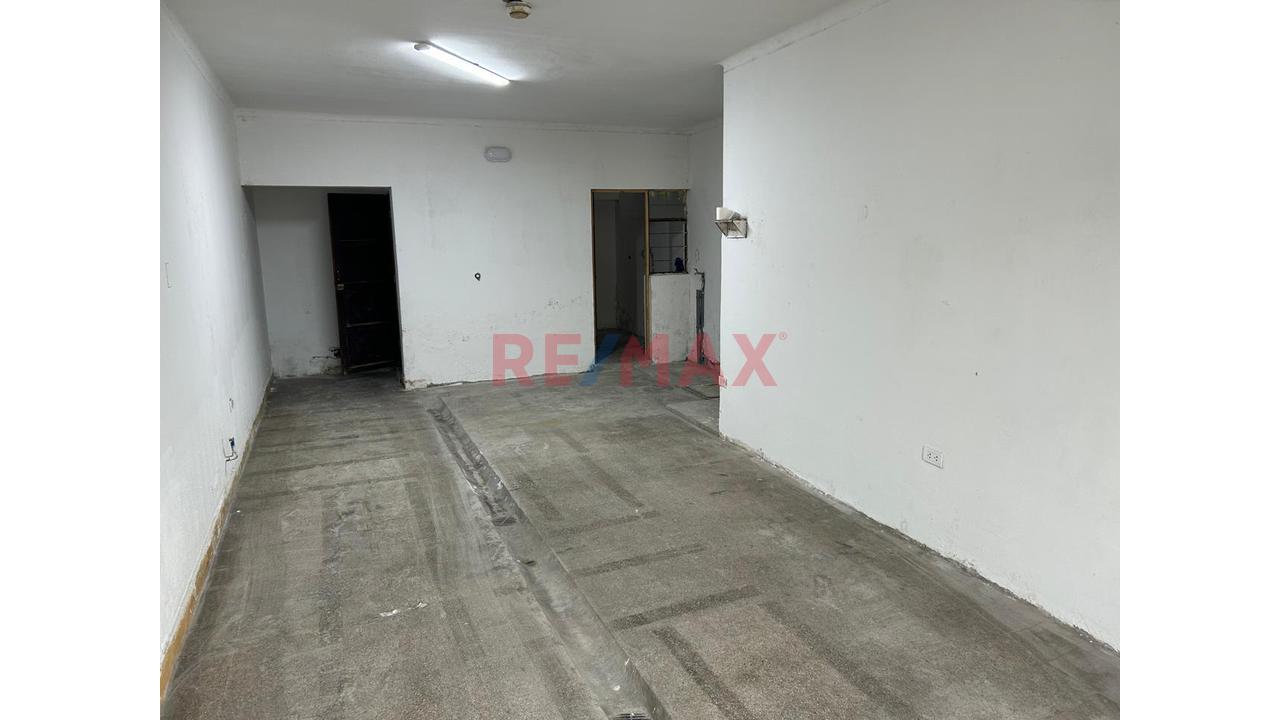 Venta De Local Comercial En La Av. Miguel Grau, Callao - 4