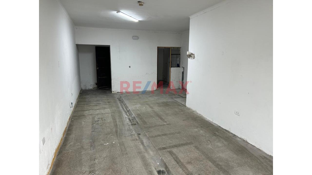 Venta De Local Comercial En La Av. Miguel Grau, Callao - 3
