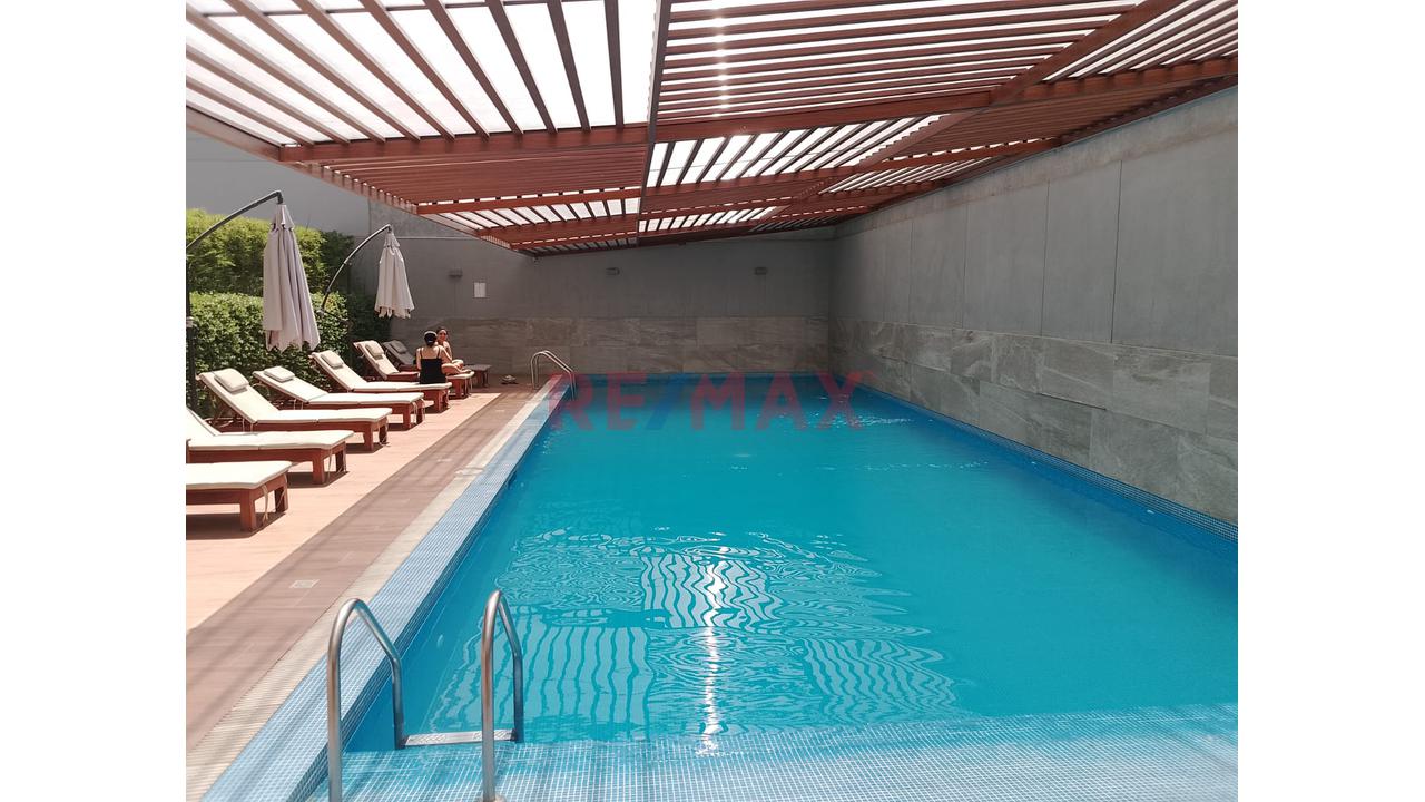 Moderno Departamento Con Vista Panorámica Y Acceso A San Isidro — foto 15