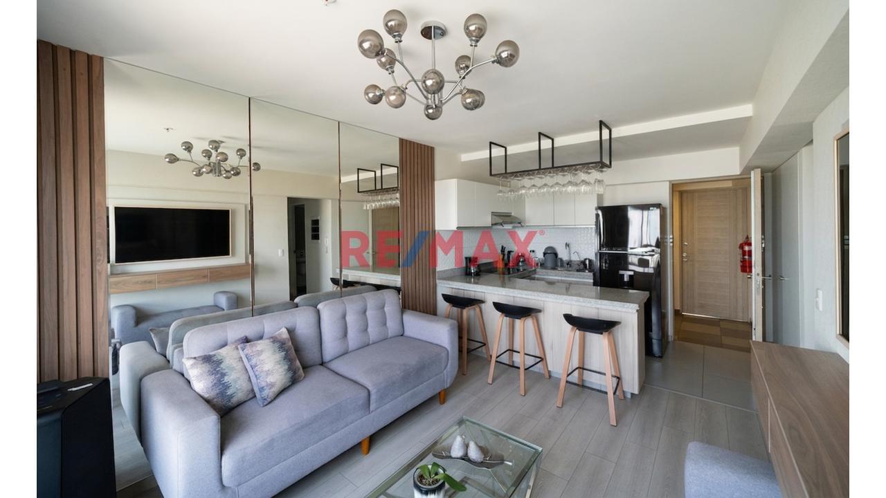 Moderno Departamento Con Vista Panorámica Y Acceso A San Isidro
