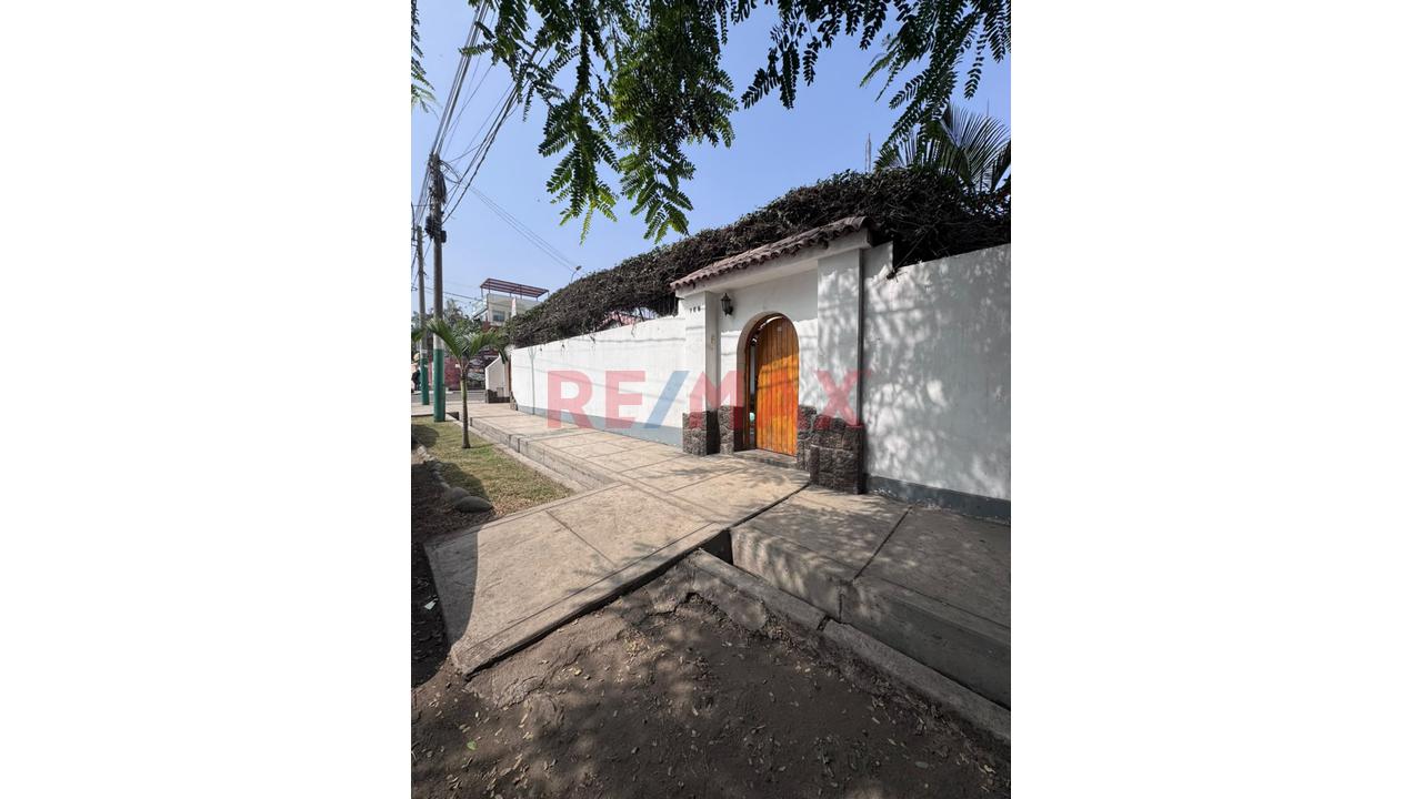 🚨 ¡Atención Inversionistas! 800 M² Frente A La Plaza De Armas De Chaclacayo - 4