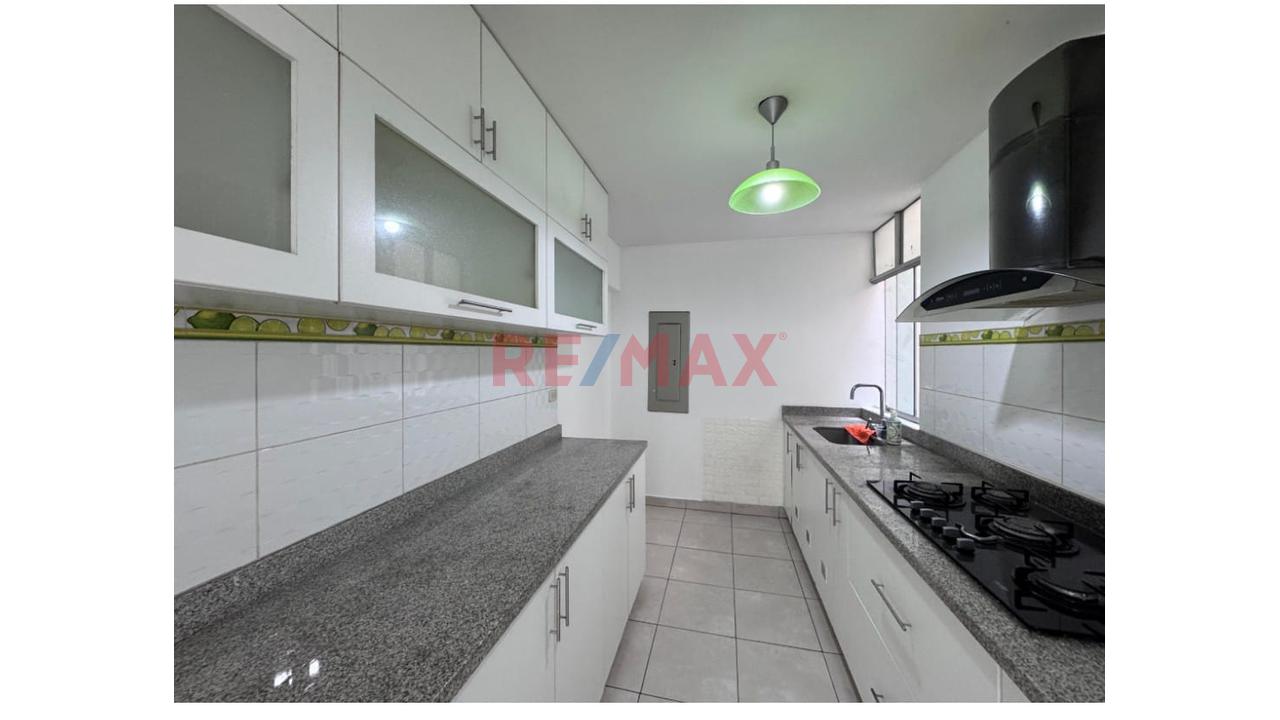 Venta De Exclusivo Y Moderno Departamento En Santa Catalina La Victoria — foto 8