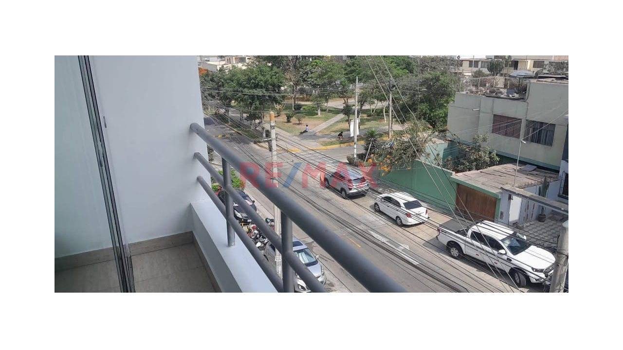 Venta De Exclusivo Y Moderno Departamento En Santa Catalina La Victoria