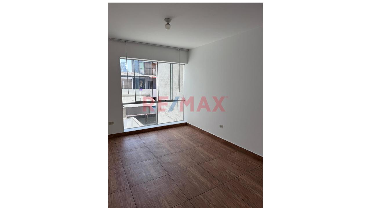 Venta De Exclusivo Y Moderno Departamento En Santa Catalina La Victoria — foto 7