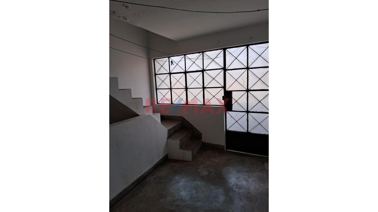 ¡Precio De Terreno! Casa De 2 Pisos En Comas Para Remodelar O Construir ✅✅ - 6