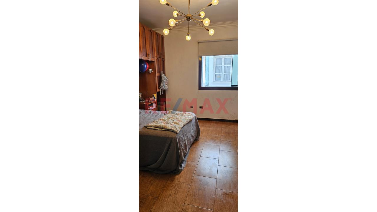 Venta De Casa En Miraflores - 2