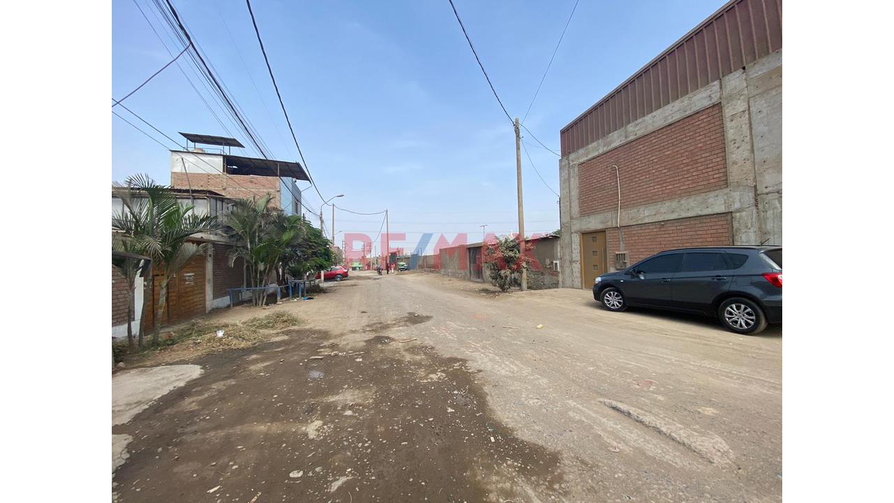 Venta De Local Industrial De 800Mt — foto 3