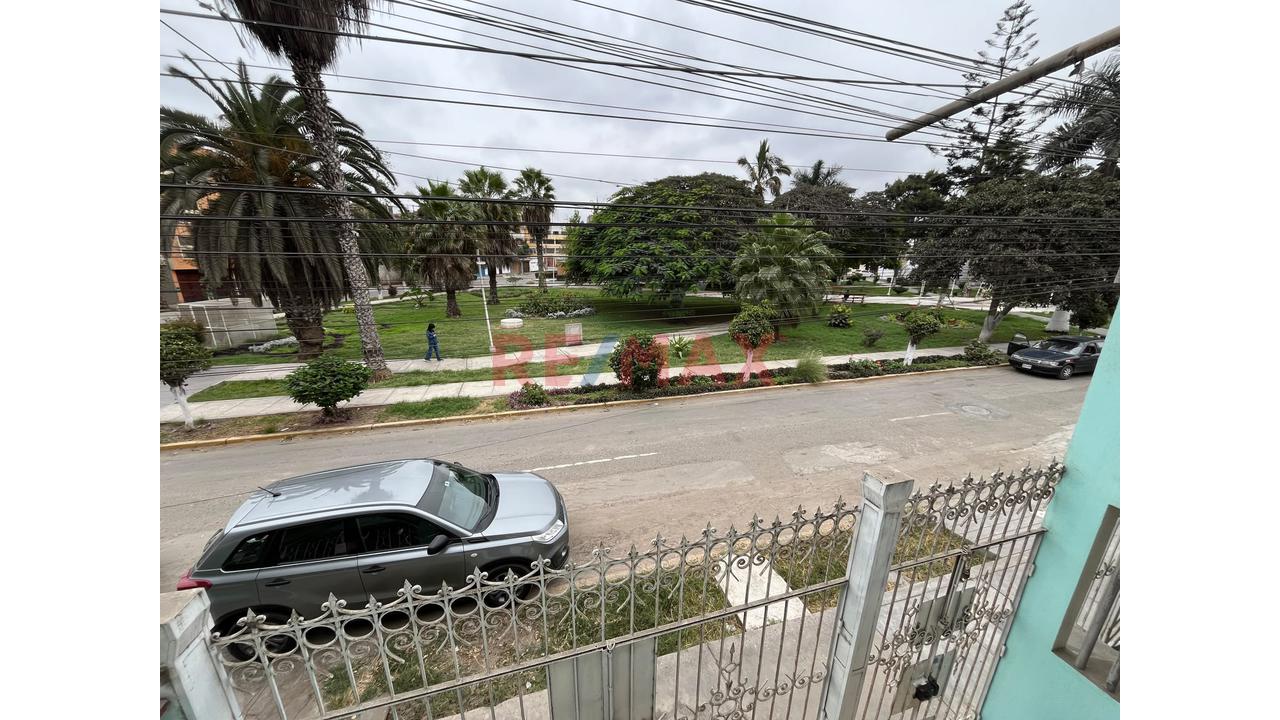 Venta Casa Multifamilar 3 Pisos Urb. Santa Maria V Etapa - 12