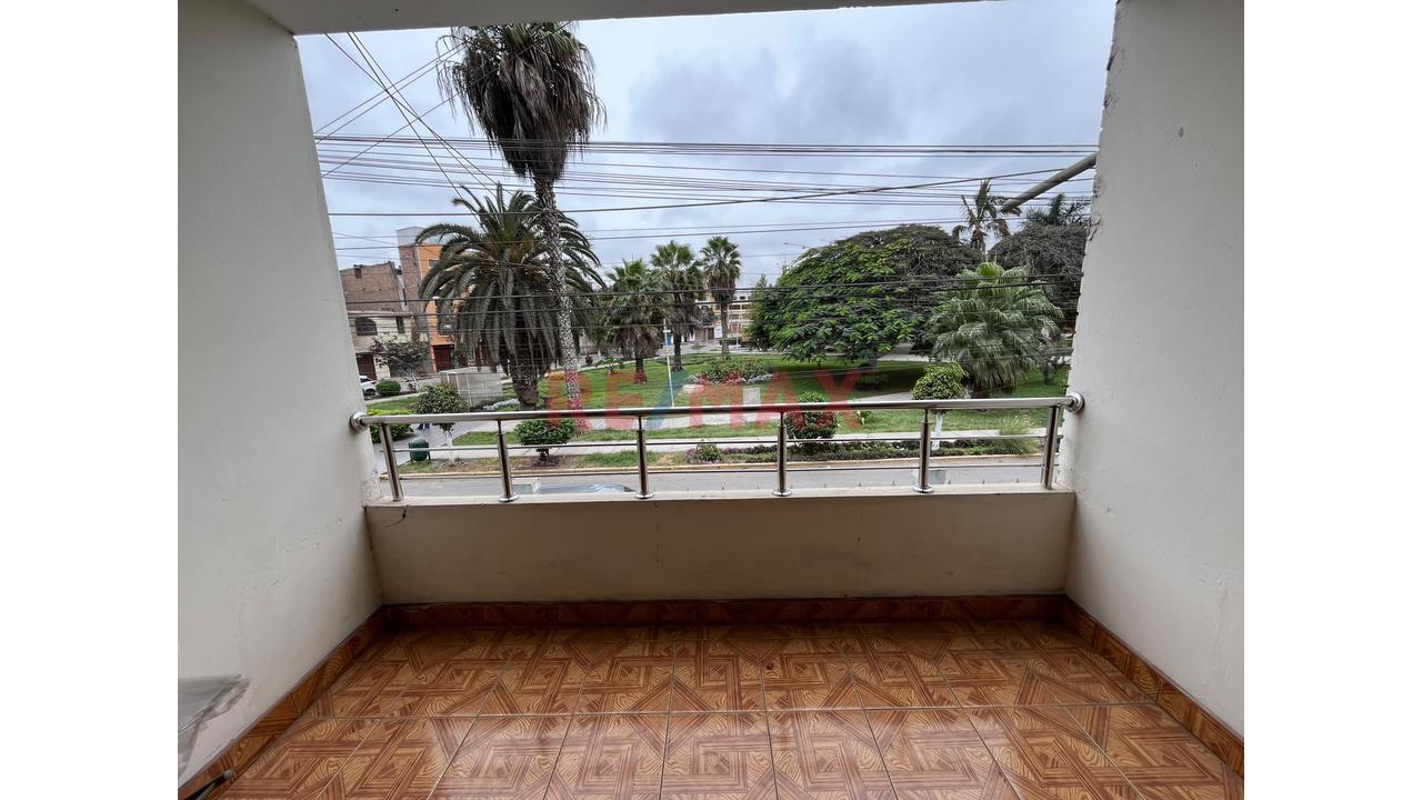 Venta Casa Multifamilar 3 Pisos Urb. Santa Maria V Etapa - 7