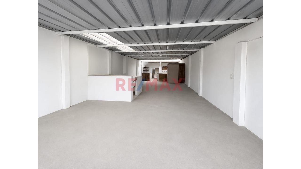 Venta Casa 2 Pisos Urb Rinconada - 13