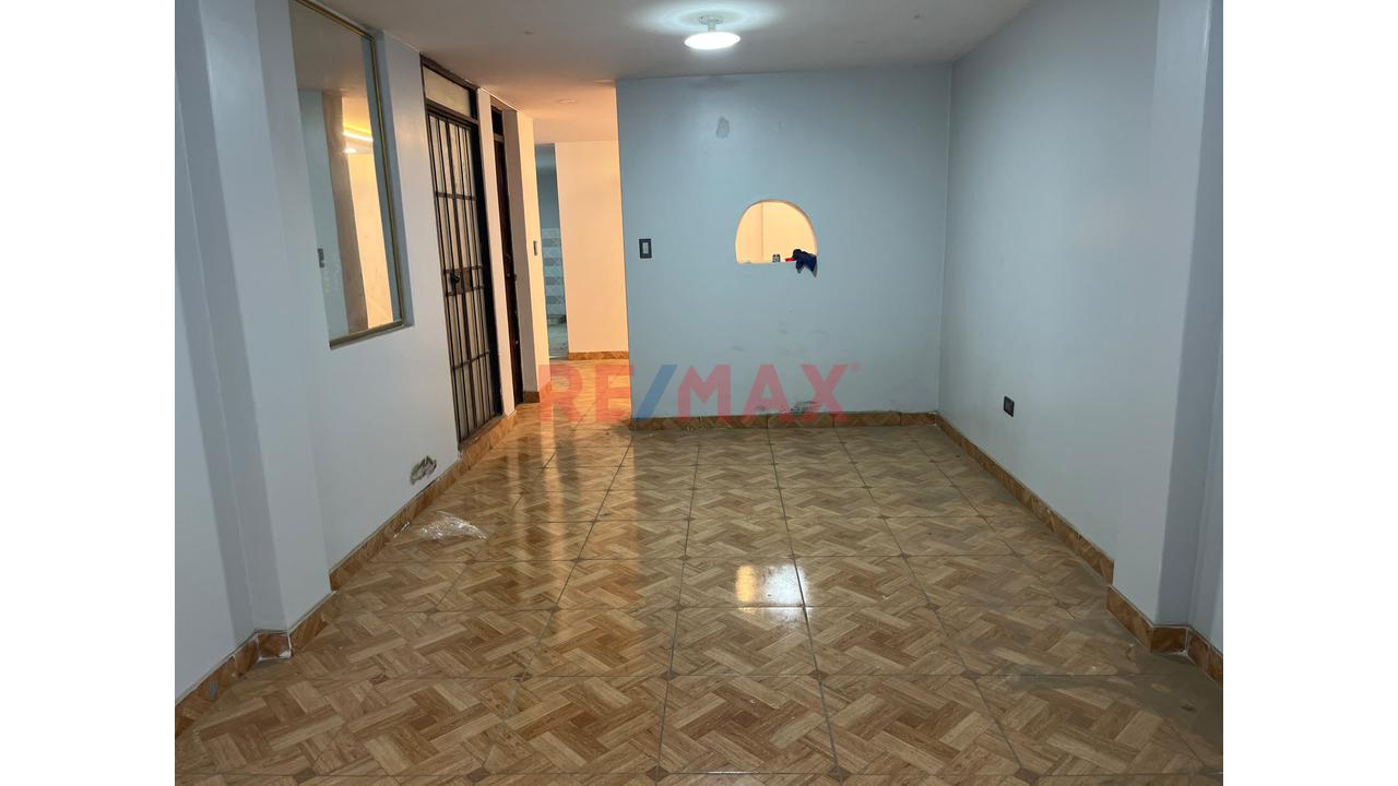 Venta Casa 2 Pisos Urb Rinconada - 3