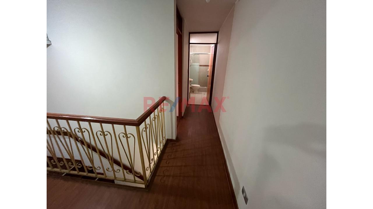 ¡Alquilo Amplio Duplex En La Molina! ¡100Mts De Full Comodidad! - 5